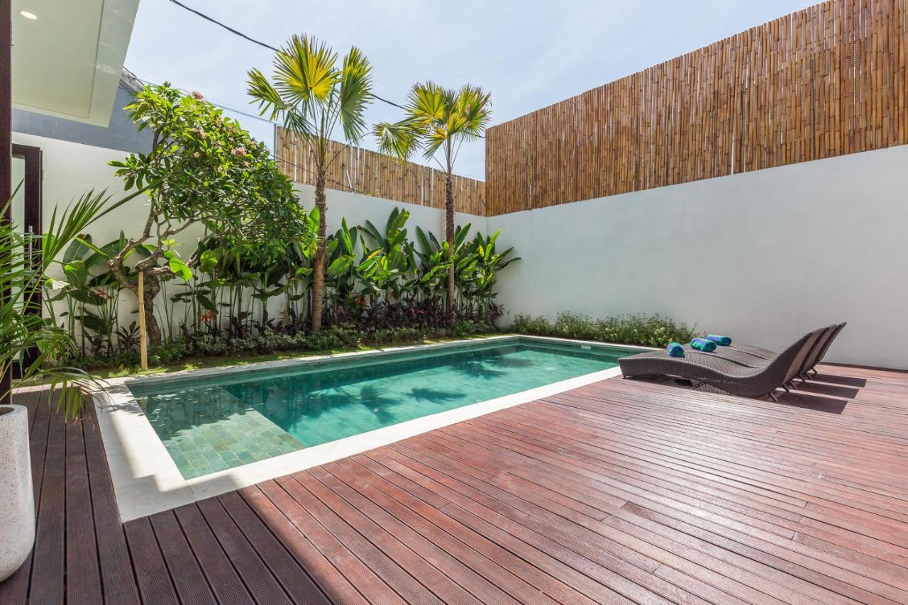 Villa Azura Seminyak Zewnętrze zdjęcie